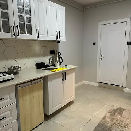 Ortakoey Tiny One Hotel