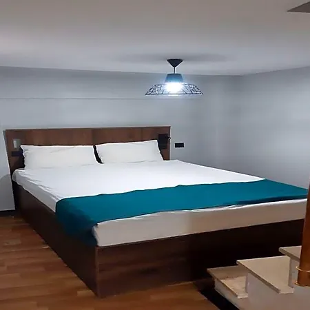 Hotel Ortakoey Tiny One 2*