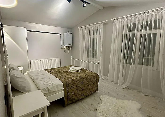 Ortakoey Tiny One 2*